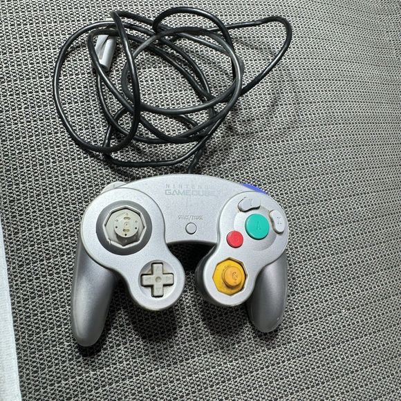 Original Nintendo Game Cube Controller - Official License Platinum Gray Vintage - Picture 5 of 6